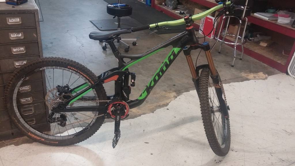 2014 CUSTOM KONA CARBON OPERATOR MEDIUM