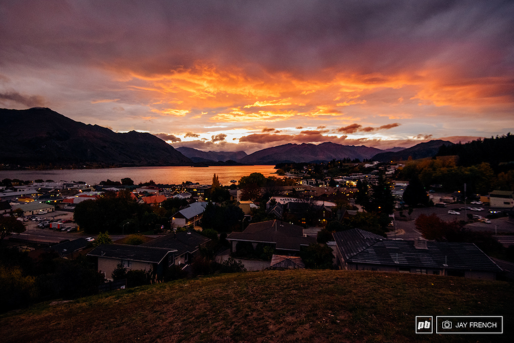 The sunset over Wanaka at the end of a hard days riding, where the conditions weren't favourable!