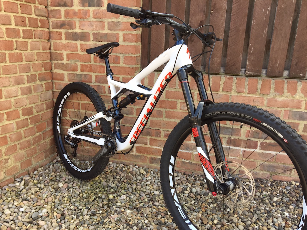 2016 New Specialized Enduro Expert Carbon - RRP £4500