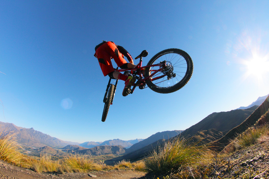 The Origin, Kilian Bron in New Zealand - Video