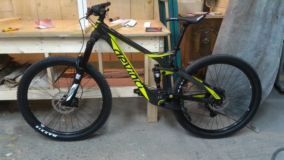 2016 devinci troy carbon