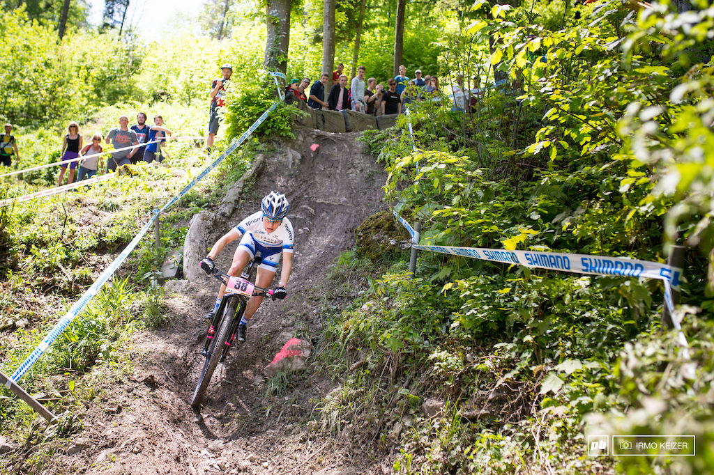 Sina Frei is on fire. After having won the European championships, she rode an impressive race in Albstadt.
