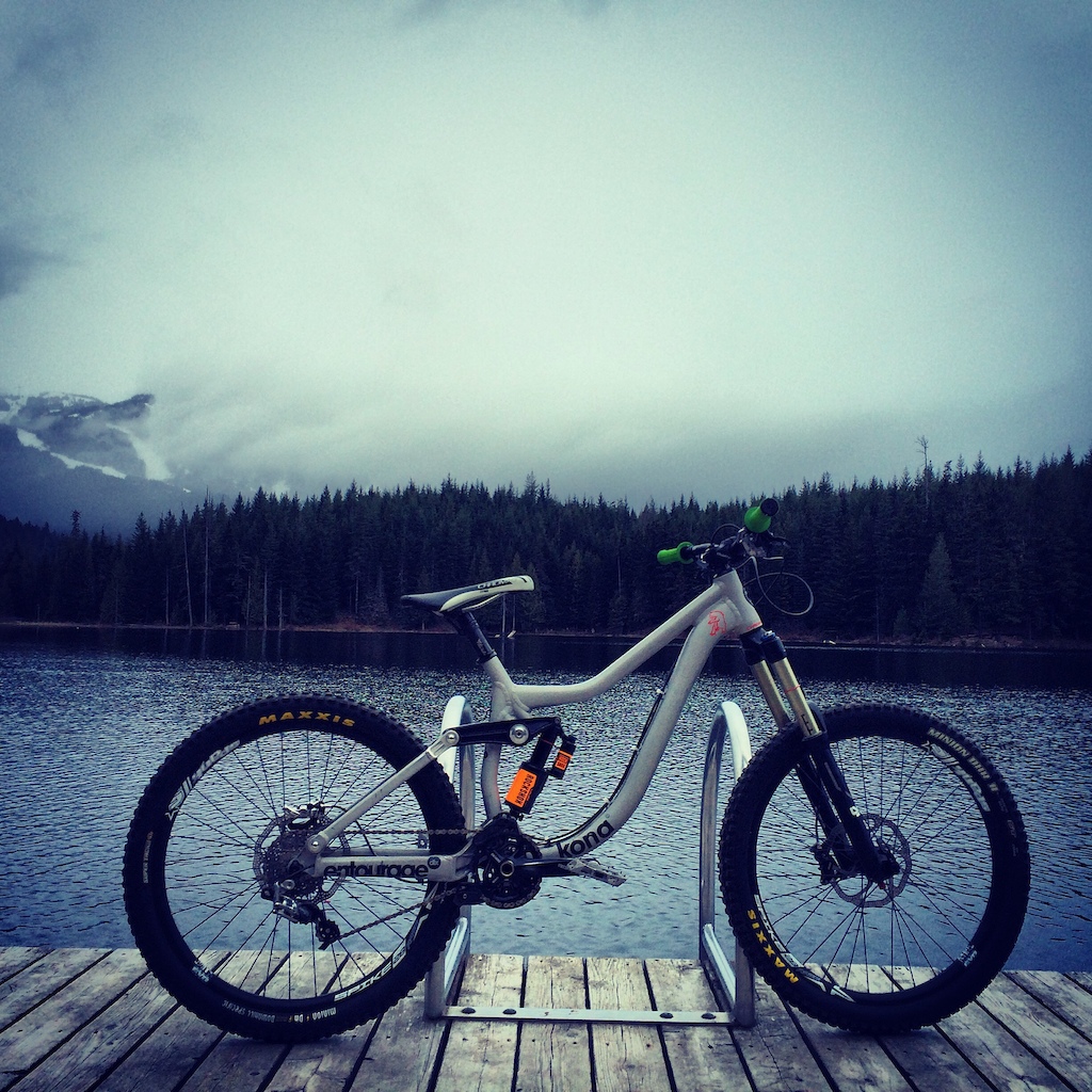 2012 Kona Entourage Deluxe