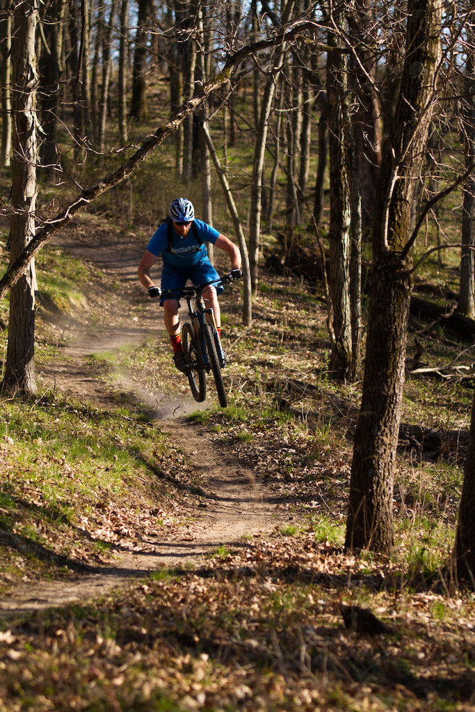 Sweeping through the trees, at Whiterock Conservancy, Coon Rapids, IA

Photo Credit: Greg Mazu

Singletracktrails.com