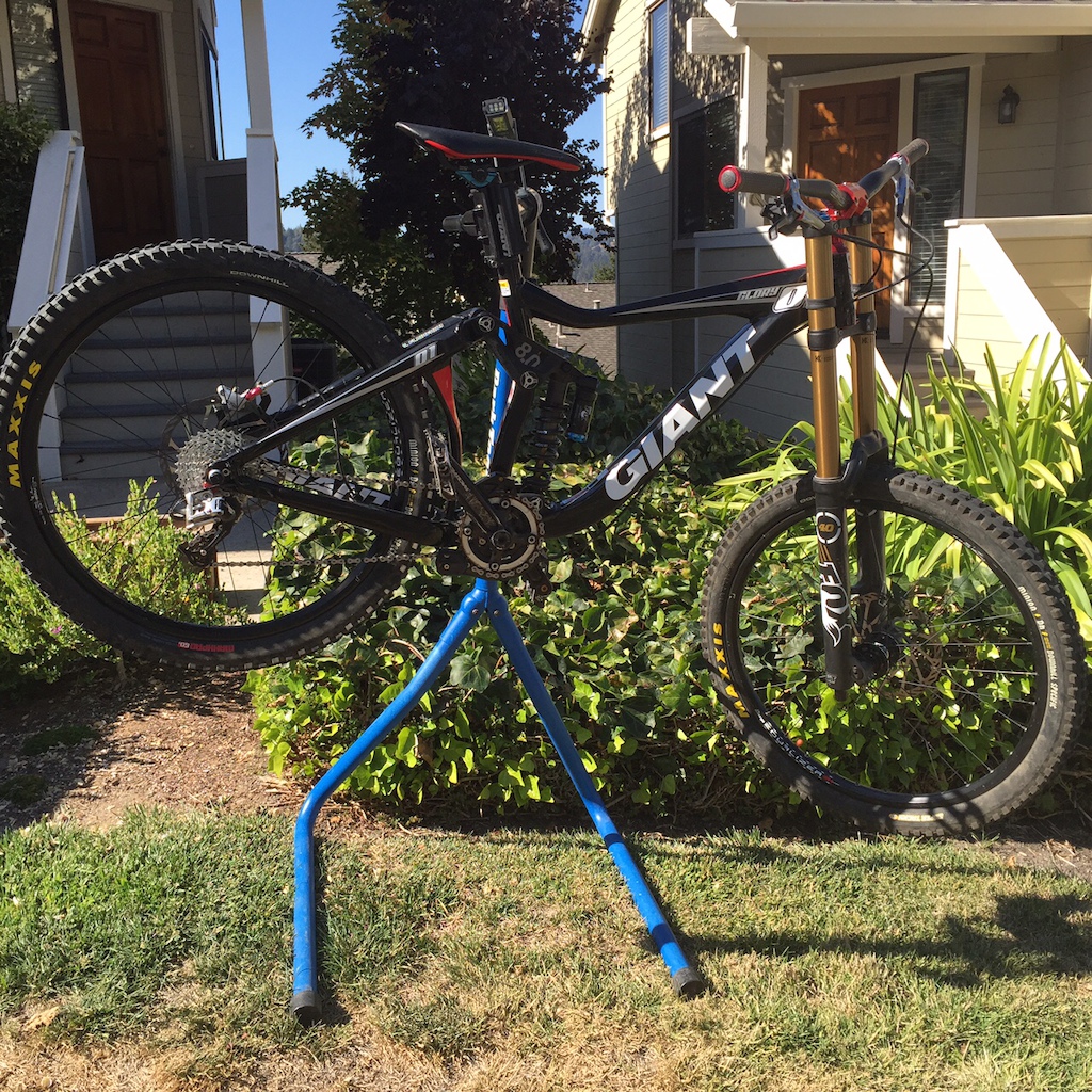 2010 Top Notch Giant Glory brand new suspension for sale