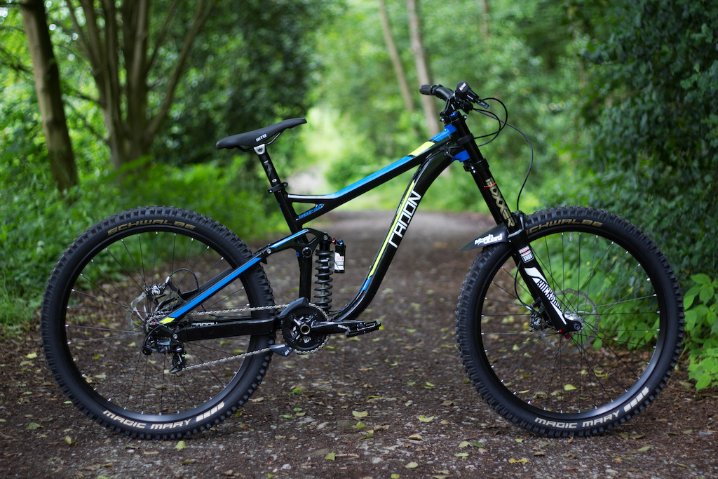 Radon Swoop 200 Team
Equipped with Sram