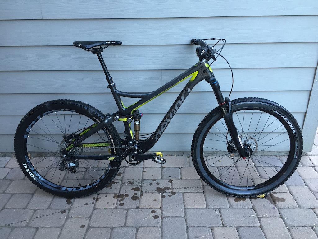 2014 Devinci Troy carbon size Large