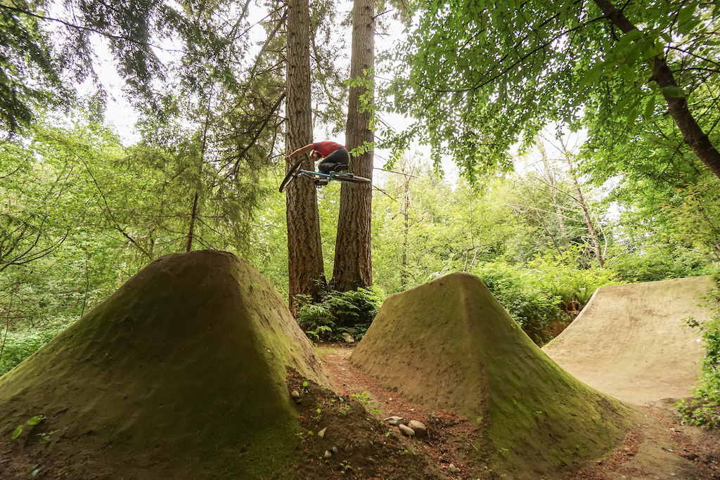 Testing out some rebuilt sets. Photo by DillyBibs