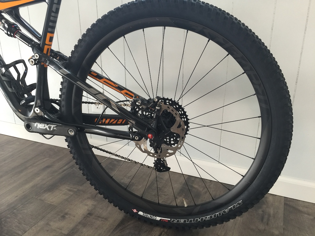 2015 Specialized Camber EVO custom build - Large