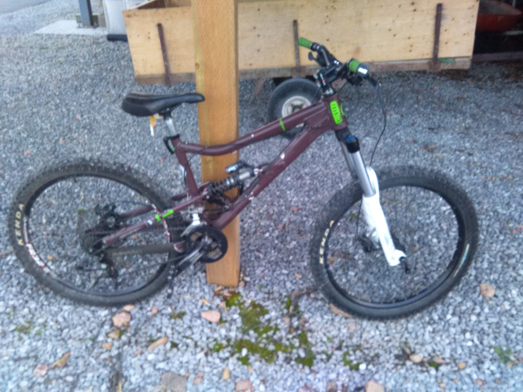 2009 Devinci Frantik 1
