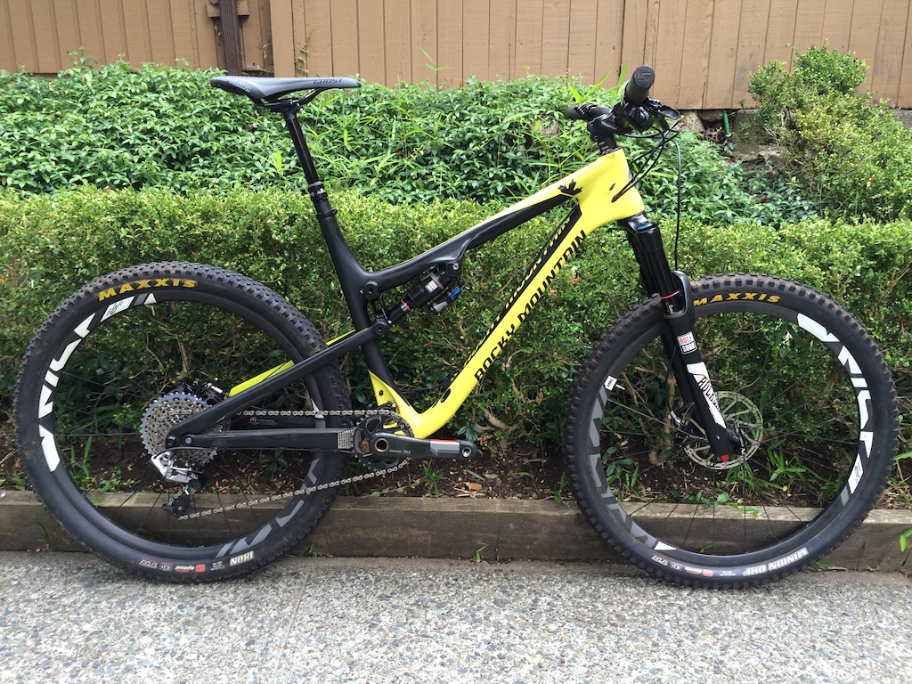 FOR SALE: 2015 Rocky Mountain Thunderbolt 799 MSL, Size Large