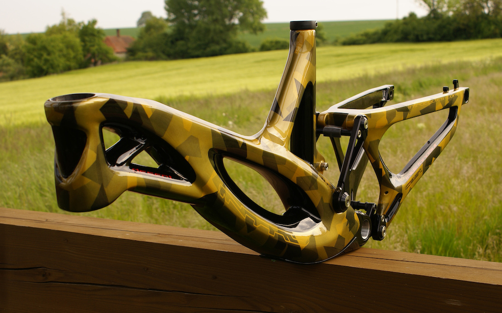 2016 INTRO Tabu Desert camo