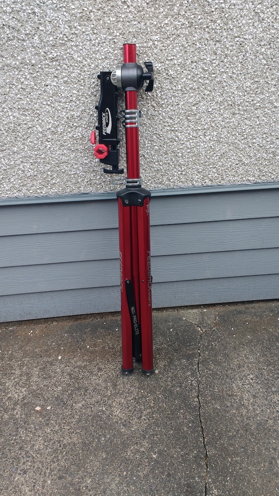 0 Feedback Pro-Elite Repair Stand