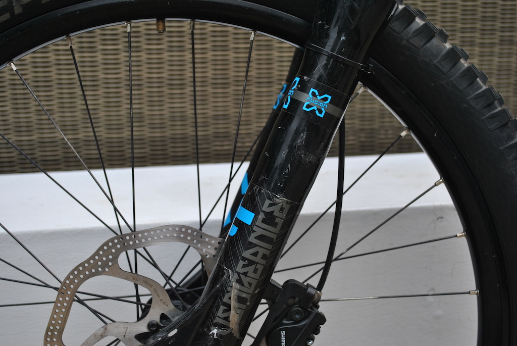 2014 Specialized status 1