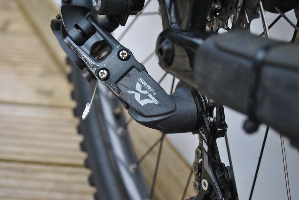 2014 Specialized status 1