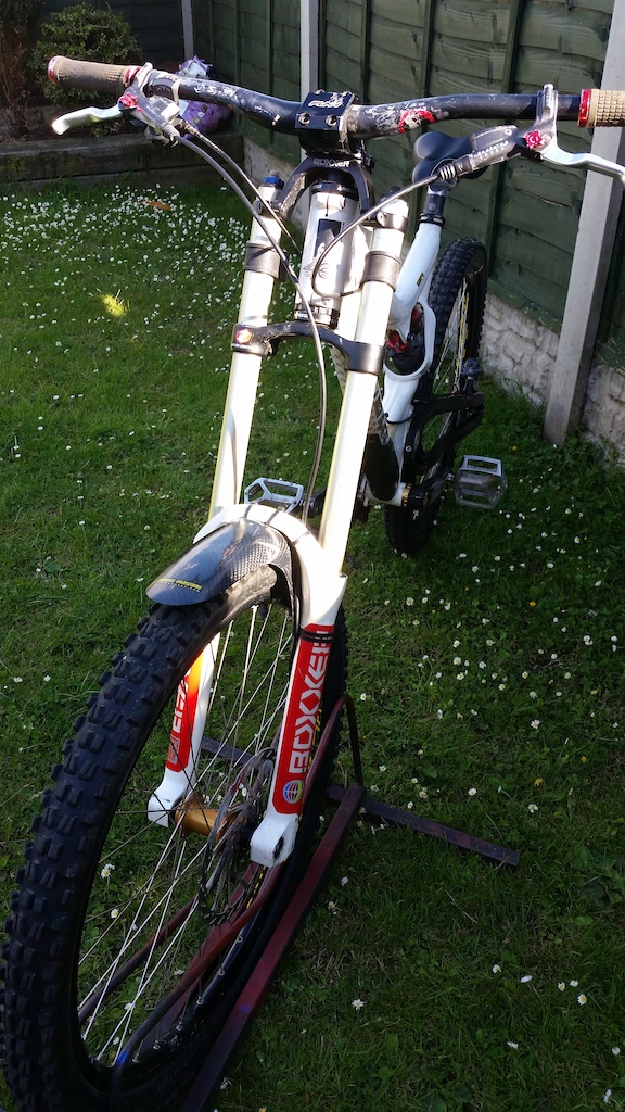 2007 Commencal DH Supreme
