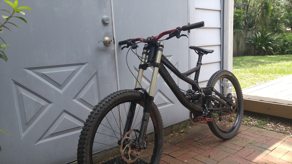 2012 12' Specialized Demo 8 - 1