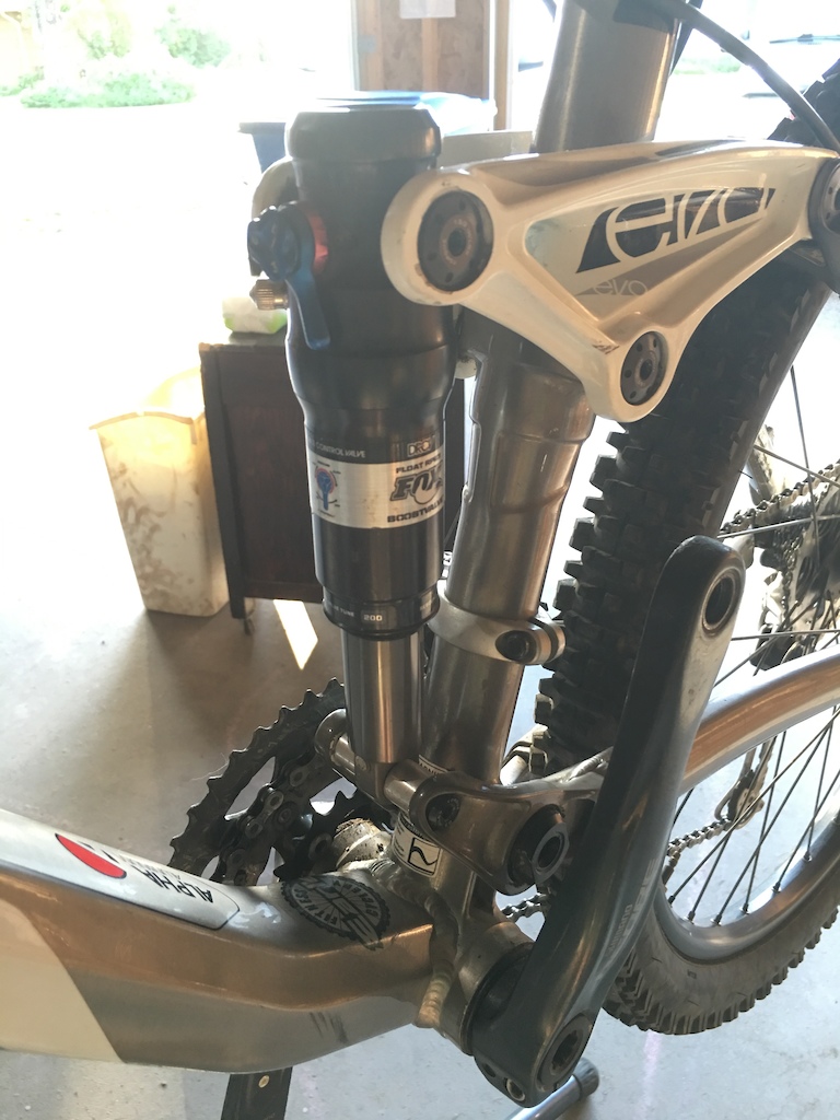 Spec Fox Duel Chamber rear shock and