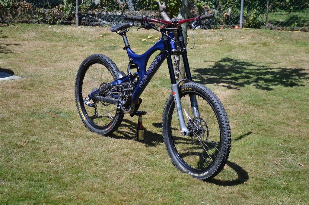 2009 Santa Cruz V-10
