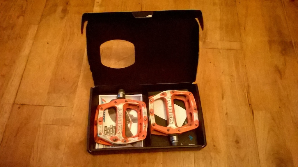 2015 DMR V12 Pedals Orange