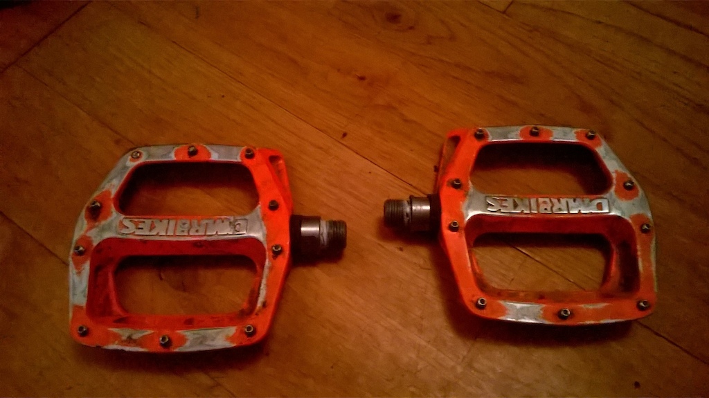 2015 DMR V12 Pedals Orange