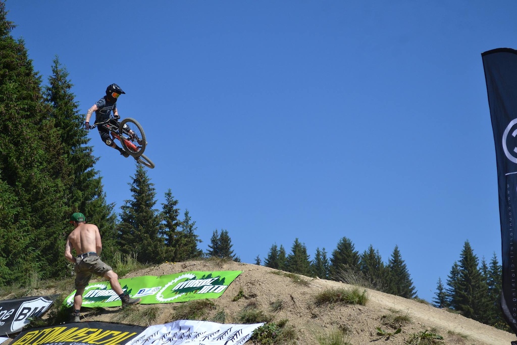 few pics of the bike morzine whip off. feel free to save the pics if they are you.