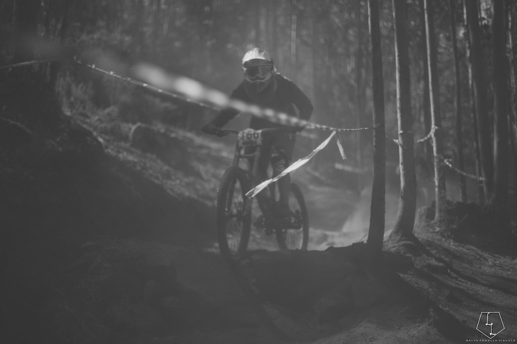 Some photos of Spanish DH champ.