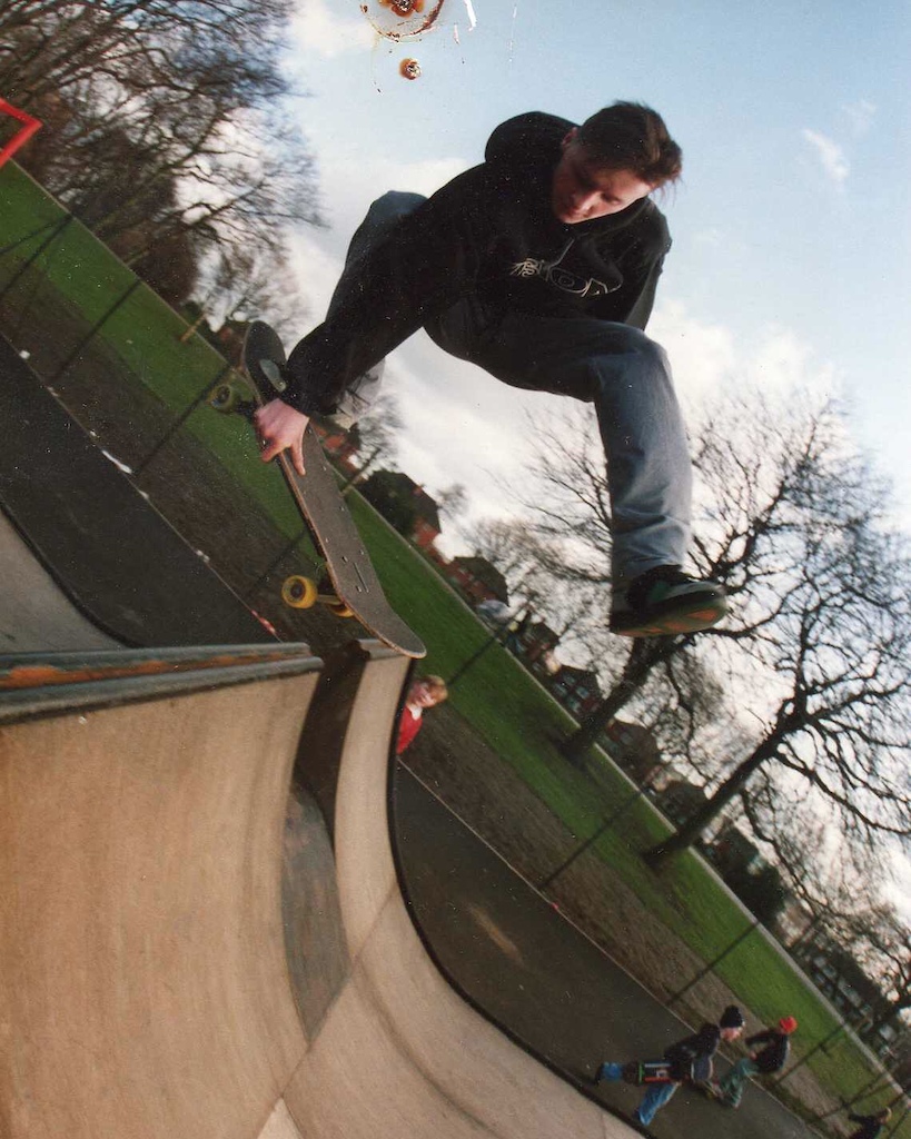 Fakie to fakie one foot over Hanley park spine