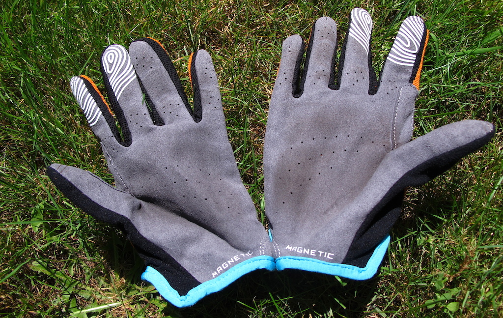Bluegrass Eagle Magnete Lite Gloves