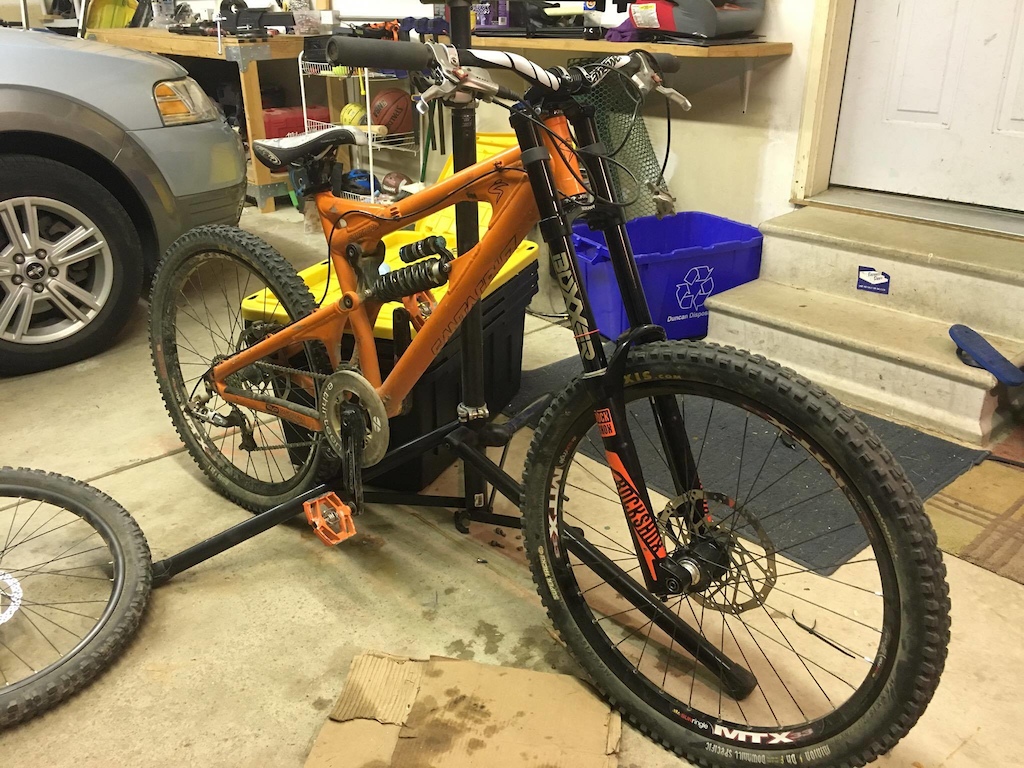 2005 VP Free with 2015 Boxxer RC fork that replaced the original 2004 888R :)