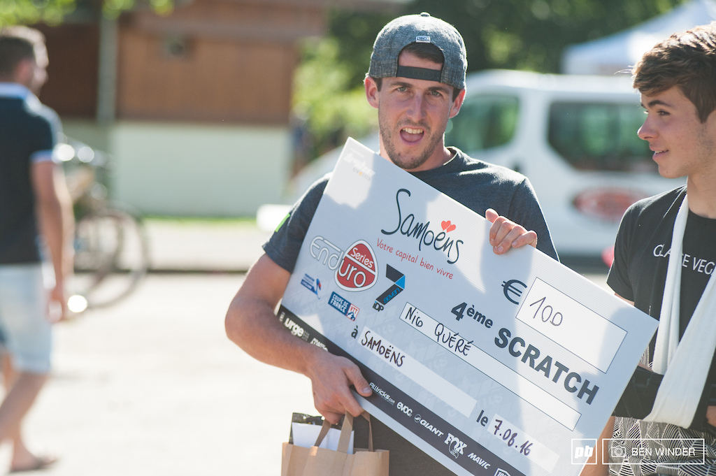 Nico Quere and his winnings. That’s all for the French Enduro Series for this year, except the Enduro World Series stop. The series here is over now though, see you next year!
