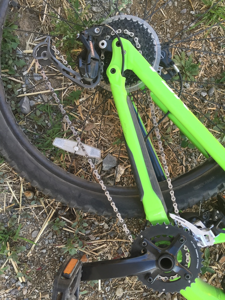 2016 Specialized Camber XL green