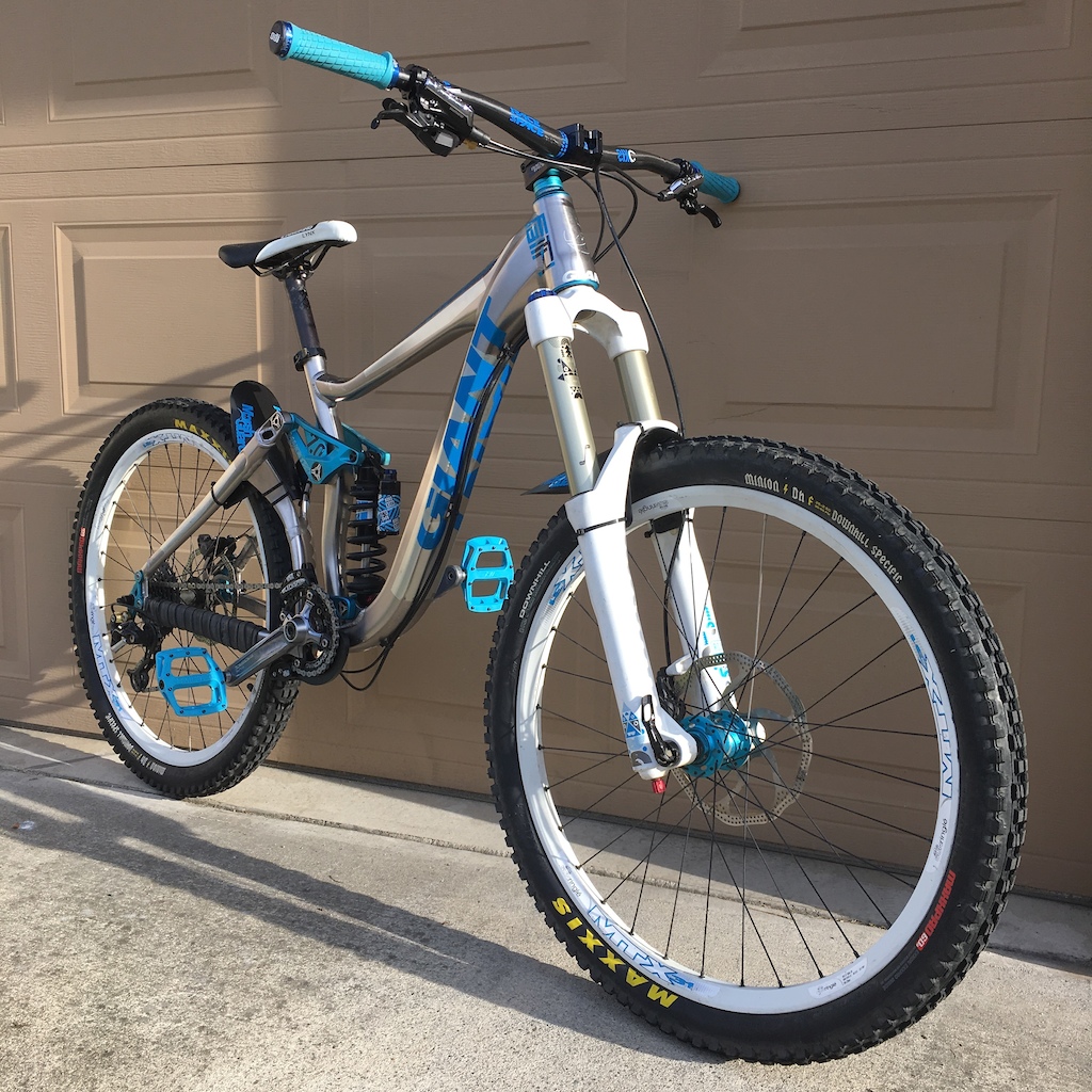 2010 Giant Faith 0