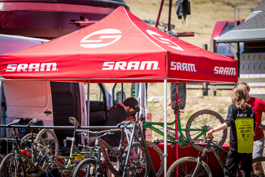 The fine folks at SRAM not only sponsor the Guide Brake Give-Away but hey also provided Neutral Tech Support for the Weekend!!