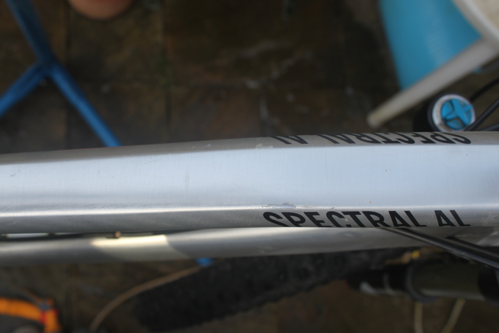 Scuffs on top tube