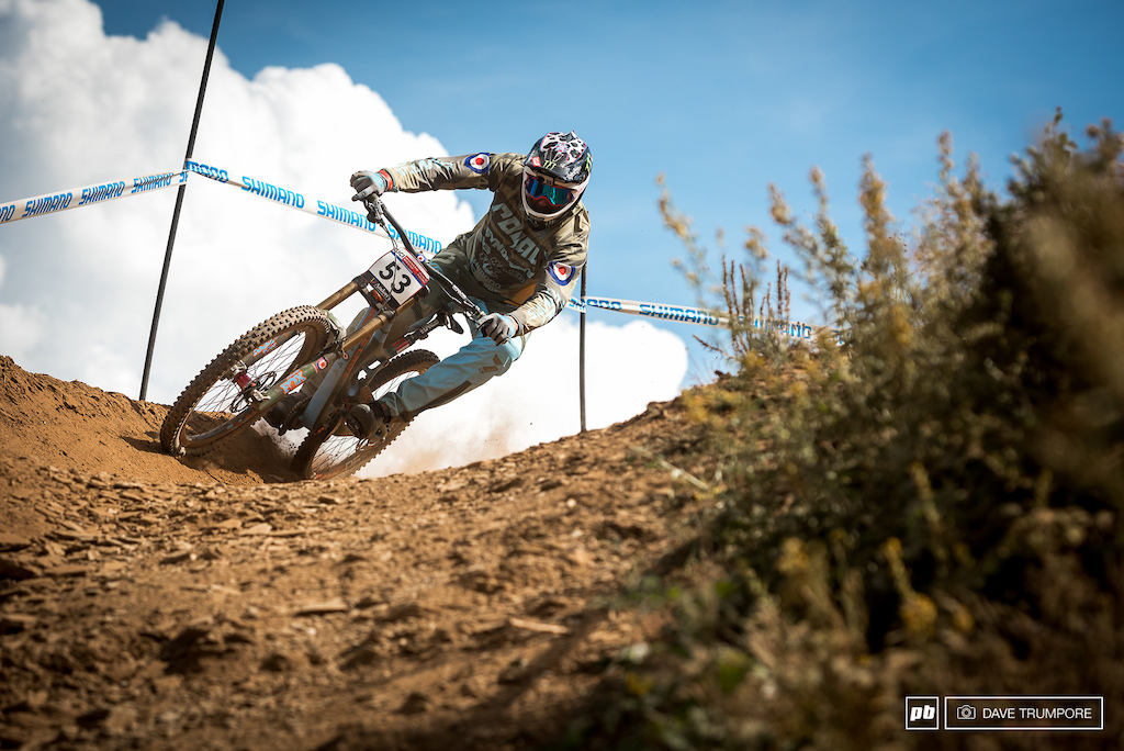 Steve Peat points his Santa Cruz Spitfire down the fast and loose Andorra track.