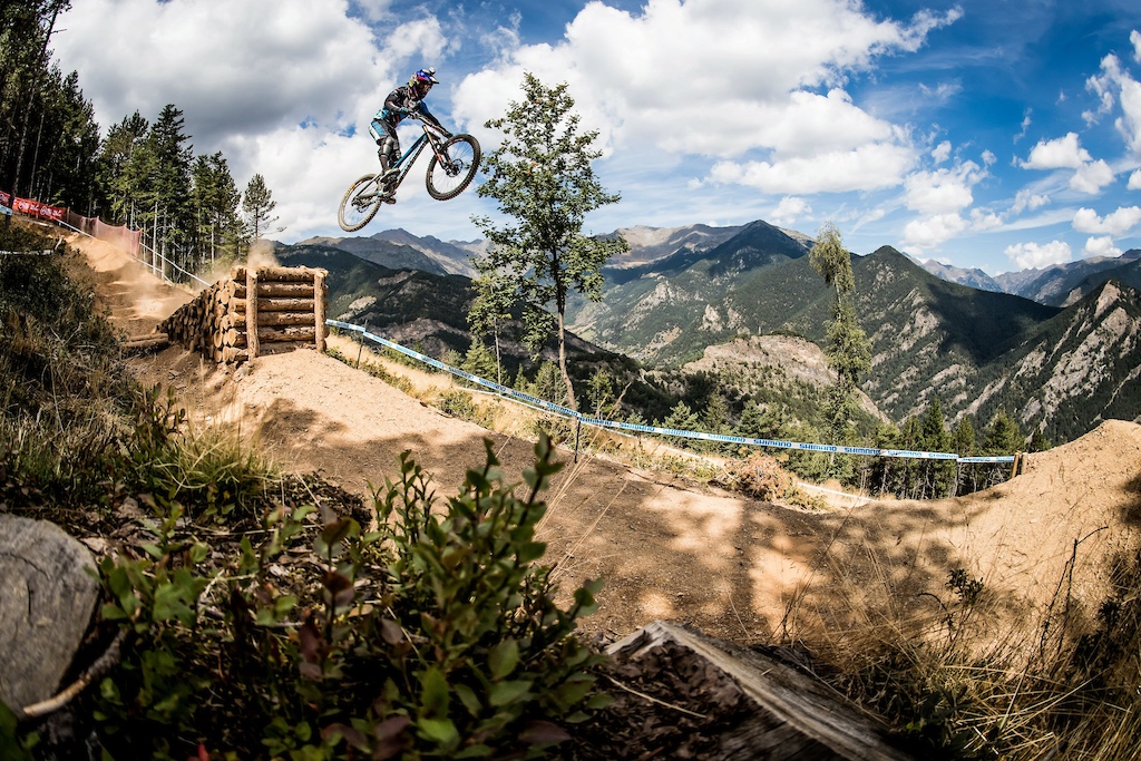 Danny Hart performs during the UCI DH World Tour in  Vallnord, Andorra, 1 September, 2016 // Nathan Hughes/ Red Bull Content Pool