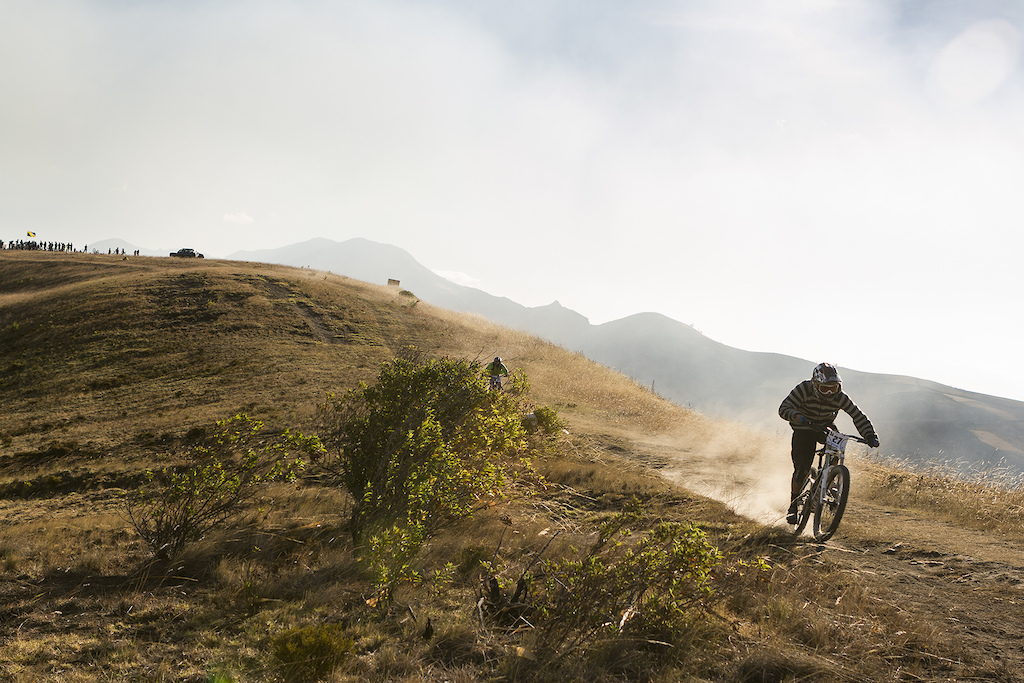 Head to head start for the last prime means going full gas to be able to drop first into the singletrack.