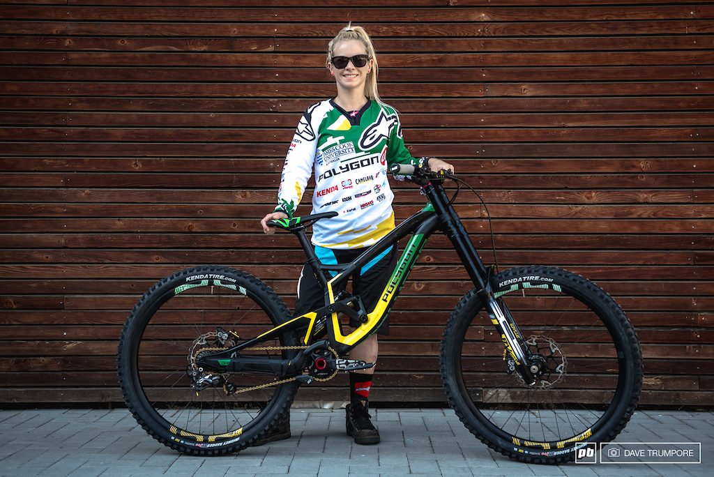 Tracey Hannah and her custom Polygon a fresh new World Champs kit from Alpinestars.