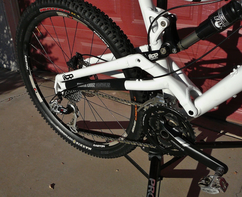 2012 Santa Cruz Nickel mountain bike - Large