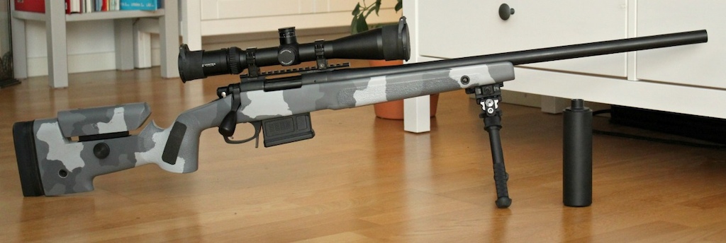Custom Remington 700 SA in 6,5x47 Lapua.
Shilen barrel, McMillan A3-5 stock, Badger bottom metal, ATLAS PSR bipod, Ase Utra SL7i suppressor, Vortex Viper HS-T 4-16x44 scope.