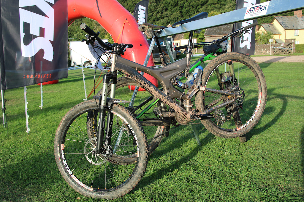 Not everyone was on the latest kit, this original Specialized Enduro was going strong and looked in great condition. Seeing this alongside the more modern bikes at the race shows how far bikes have developed in the past 10 years