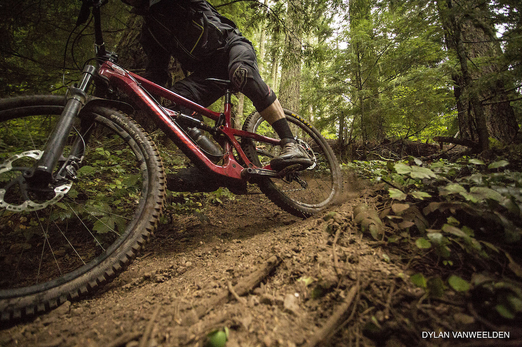Many thought today might be greasy but ended up quite the opposite with lots of loose rocks and dust.