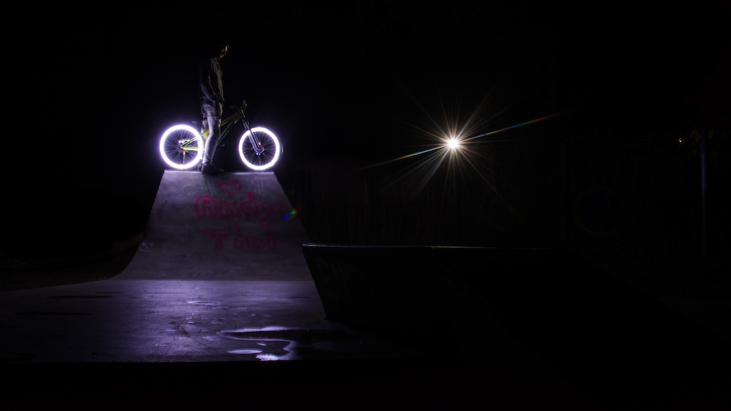 Led It Out project with Andres Biersteker full story video photo http www.pinkbike.com news led-it-out-video-2016.html