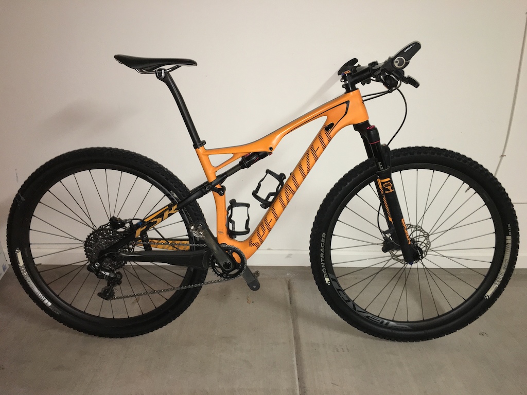 2015 Specialized Epic Expert Carbon World Cup 29 Medium