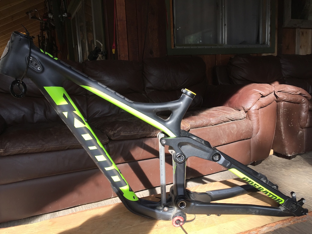 2015 NEW carbon operator