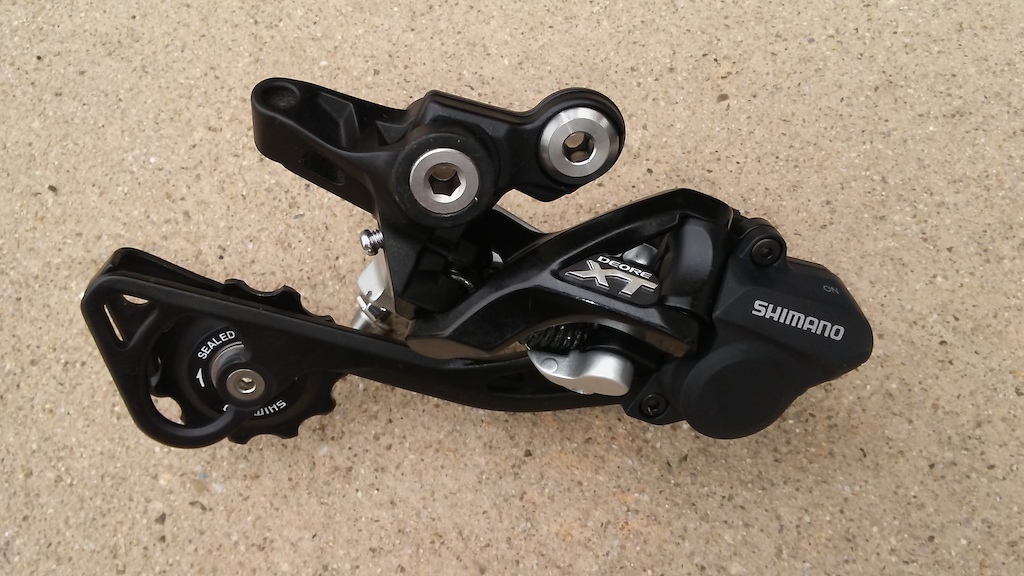 2016 2 x 10 drivetrain with shifter and derailleurs