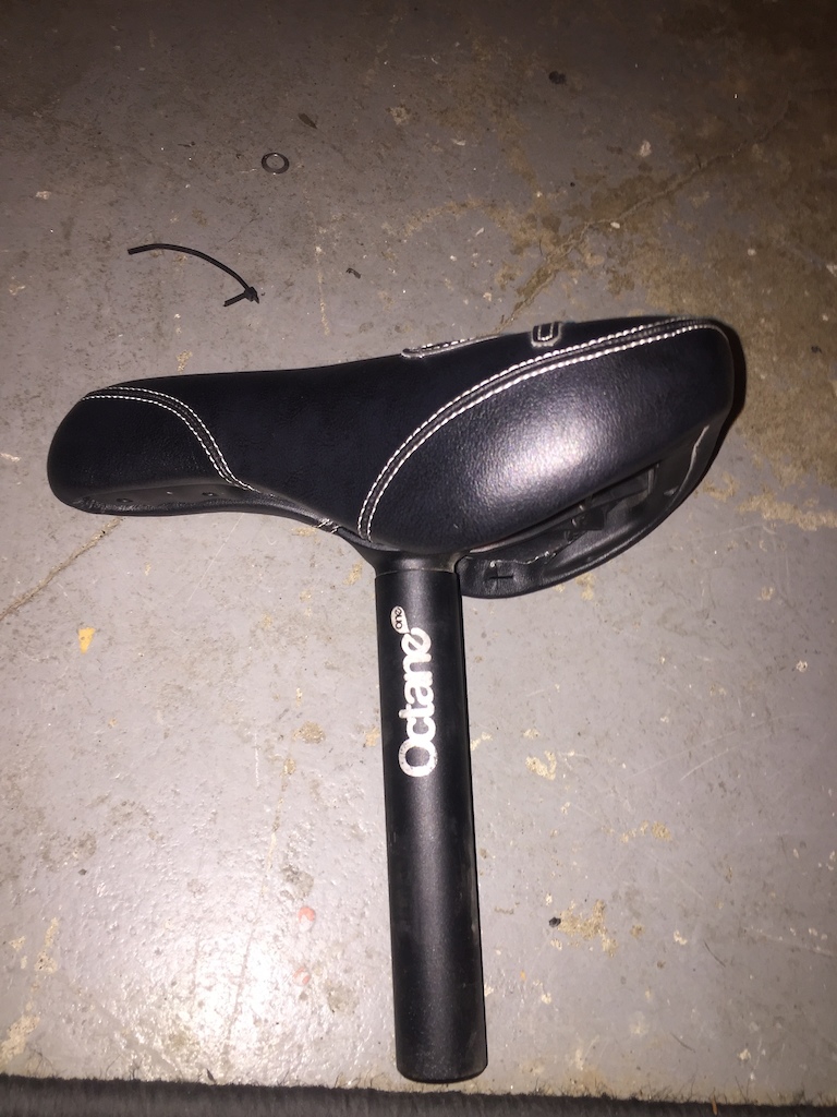 0 Demolition Axes Seat and Octane Seat Post