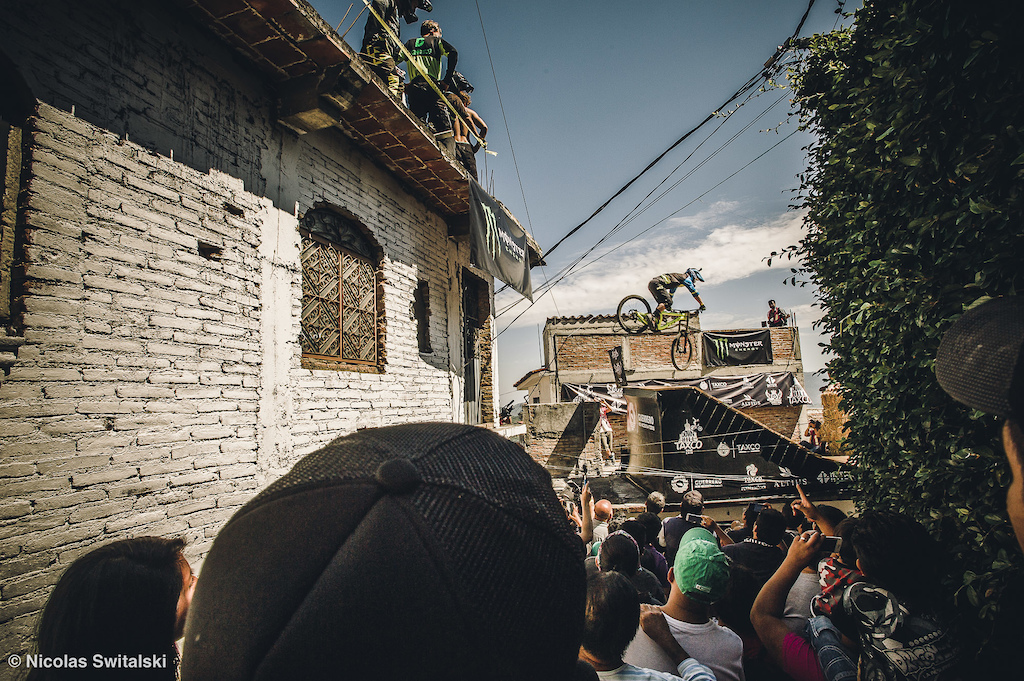 DH Taxco 2016: City Downhill World Tour Final