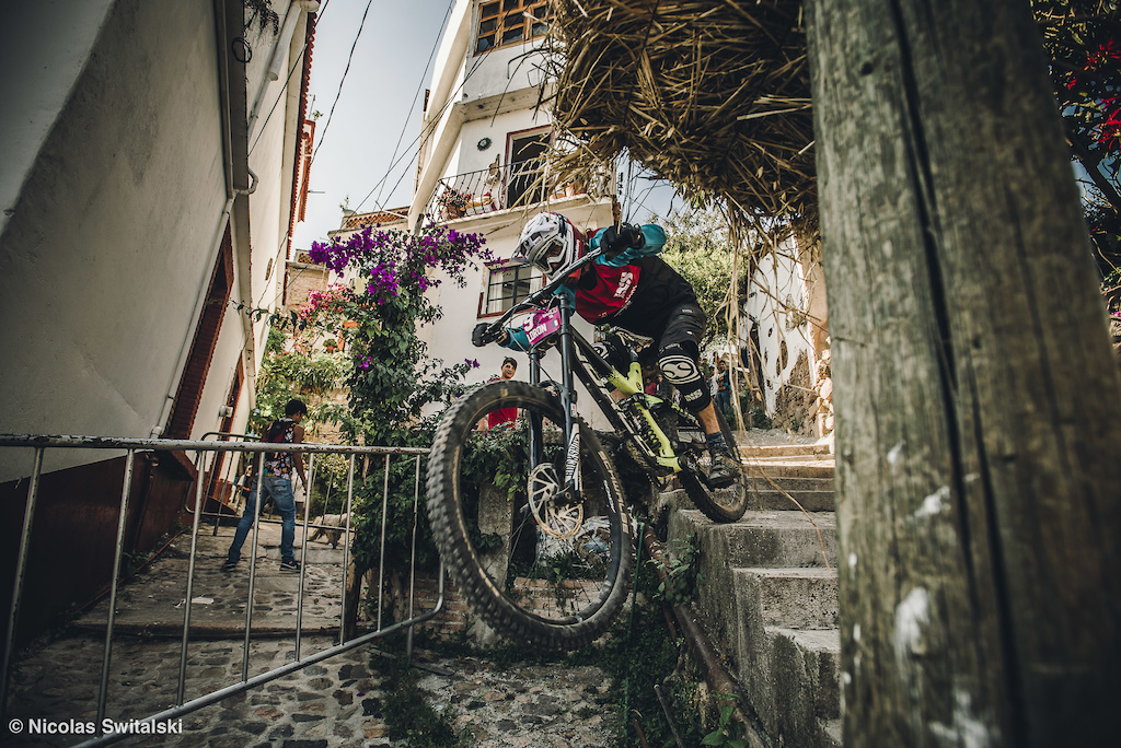 DH Taxco 2016: City Downhill World Tour Final